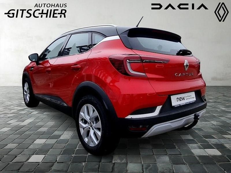 Gebraucht Renault Captur Intens 140 PS (102 kW) 2022 Dezirrot, blackpearlscharz SUV