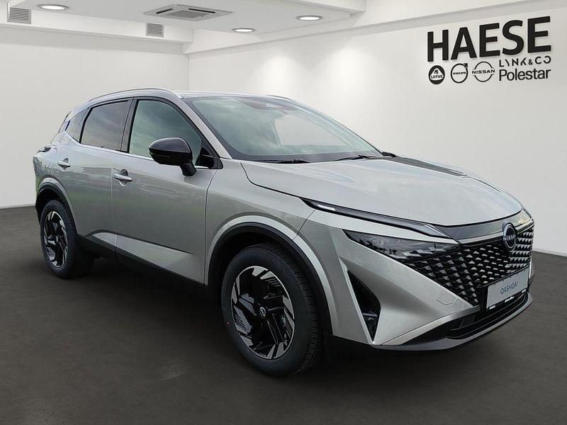 Gebraucht Nissan Qashqai N-Connecta 158 PS (116 kW) 2025 Silber SUV