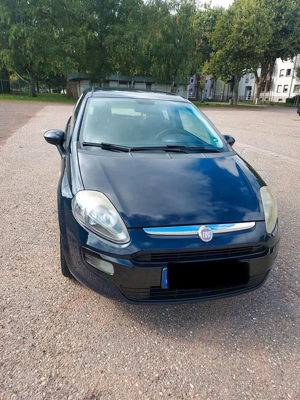 Blau Gebraucht 2011 Fiat Punto Kleinwagen | 2.800 € (Fairer Preis) - Bild 1/4