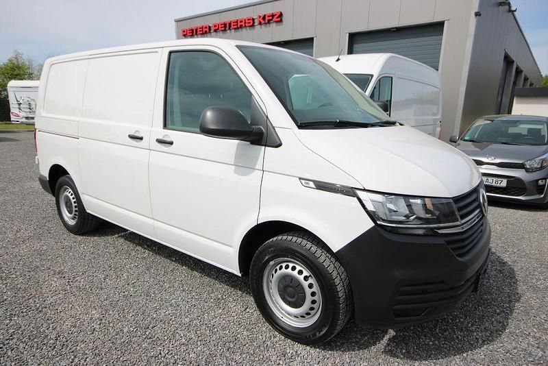 Second-hand VW Transporter 150 CP (110 kW) 2020 Alb Van
