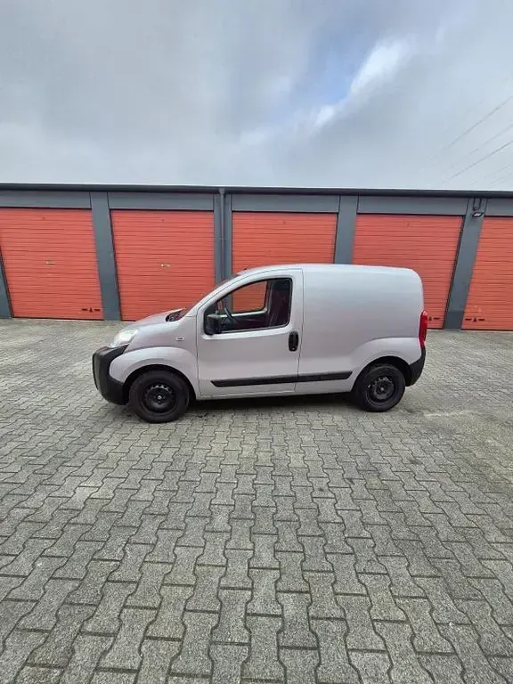 Gebraucht Peugeot Bipper 92 PS (67 kW) 2010 Blau Van / Kleinbus