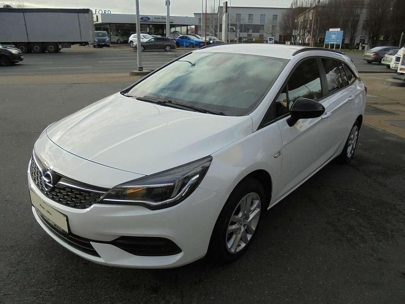 Weiß Gebraucht 2021 Opel Astra Edition Kombi | 13.990 € (Guter Preis) - Bild 1/4