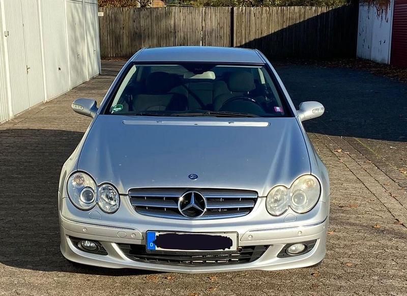 Gebraucht Mercedes CLK200 Elegance 163 PS (119 kW) 2007 Silber Coupé