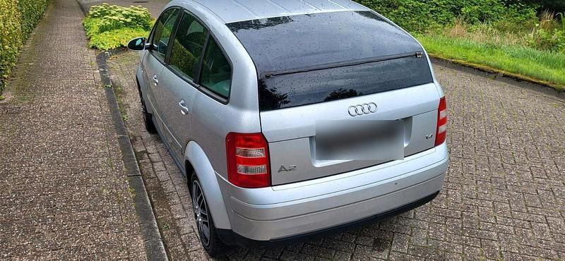 Usata Audi A2 66 CV (48 kW) 2000 Argento Utilitaria