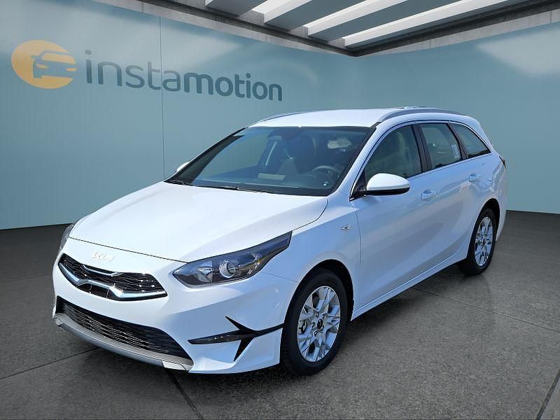 Weiß Neu 2024 Kia Ceed Sportswagon Kombi | 21.299 € (Guter Preis) - Bild 1/4