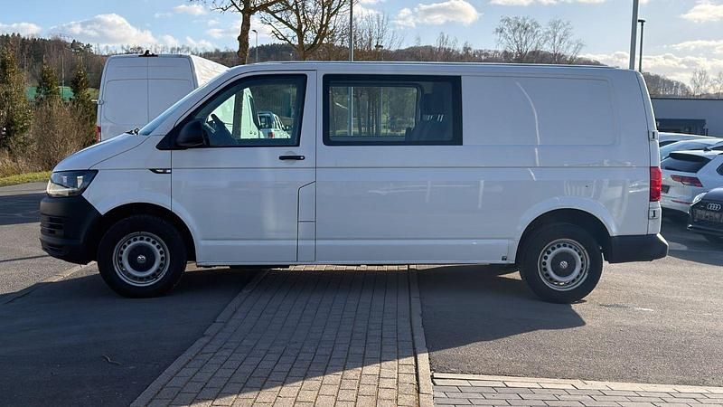 Gebraucht VW Transporter 150 PS (110 kW) 2018 Weiß Van