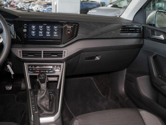 Gebraucht VW Polo Life 80 PS (58 kW) 2024 Reflexsilbermetallic Kleinwagen