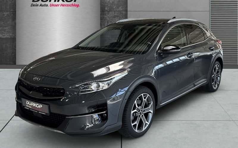 Grau Gebraucht 2021 Kia XCeed Platinum SUV | 20.950 € (Etwas zu teuer) - Bild 1/4