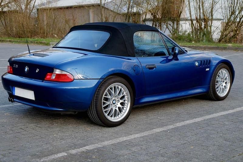 Second-hand BMW Z3 Efficient Dynamics 170 CP (125 kW) 2001 Albastru Cabrio