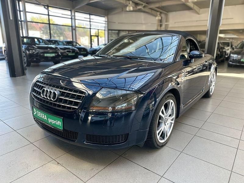 Blau Gebraucht 2004 Audi TT Roadster Sport Cabrio | 7.450 € (Fairer Preis) - Bild 1/4