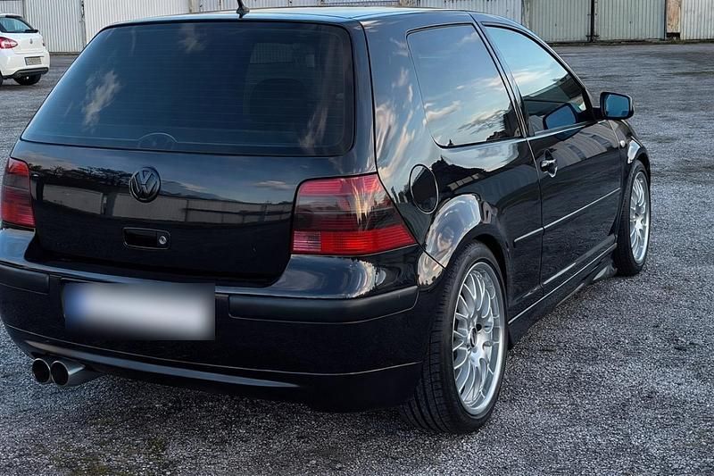 Gebraucht VW Golf 105 PS (77 kW) 2001 Schwarz Coupé