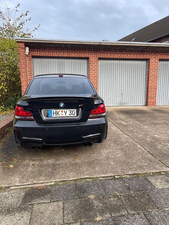 Gebraucht BMW 135 Performance 306 PS (225 kW) 2007 Schwarz Kleinwagen