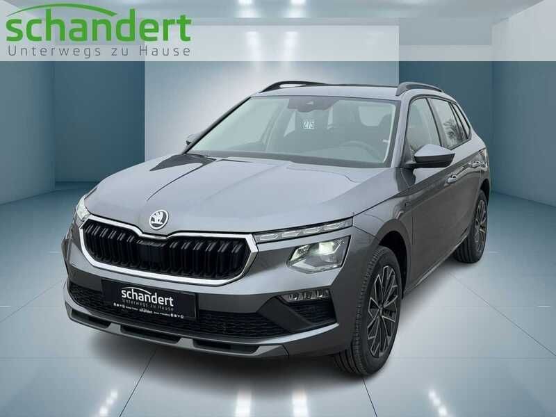 Raceblau metallic (blau) metallic Neu 2025 Skoda Kamiq Tour SUV | 33.750 € (Teuer) - Bild 1/4