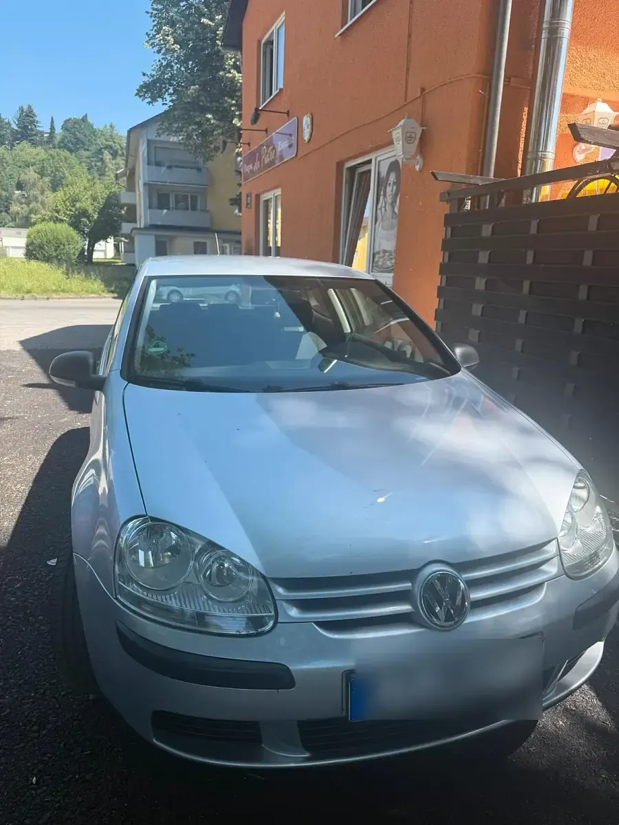 Gebraucht VW Golf 80 PS (58 kW) 2007 Silber Coupé