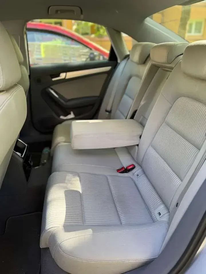 Gebraucht Audi A4 Ambiente 177 PS (130 kW) 2014 Limousine