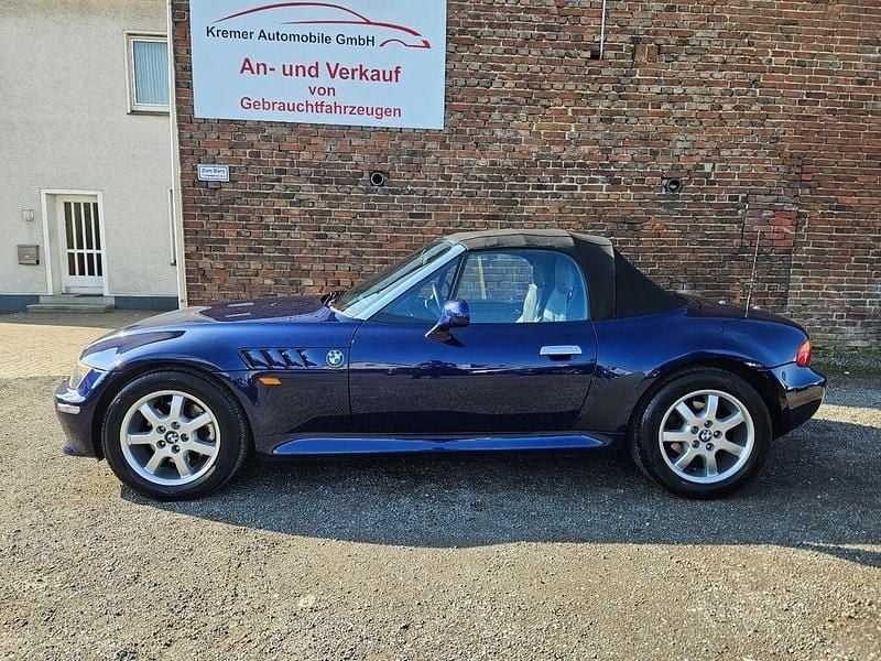 Gebraucht BMW Z3 Sport Line 192 PS (141 kW) 1998 Blau Cabrio