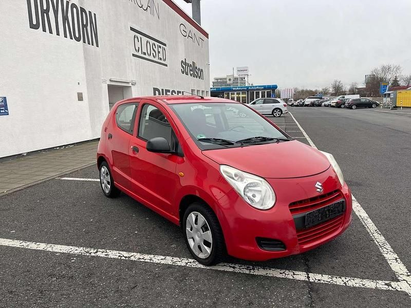 Gebraucht Suzuki Alto Comfort 68 PS (50 kW) 2011 Rot Kleinwagen
