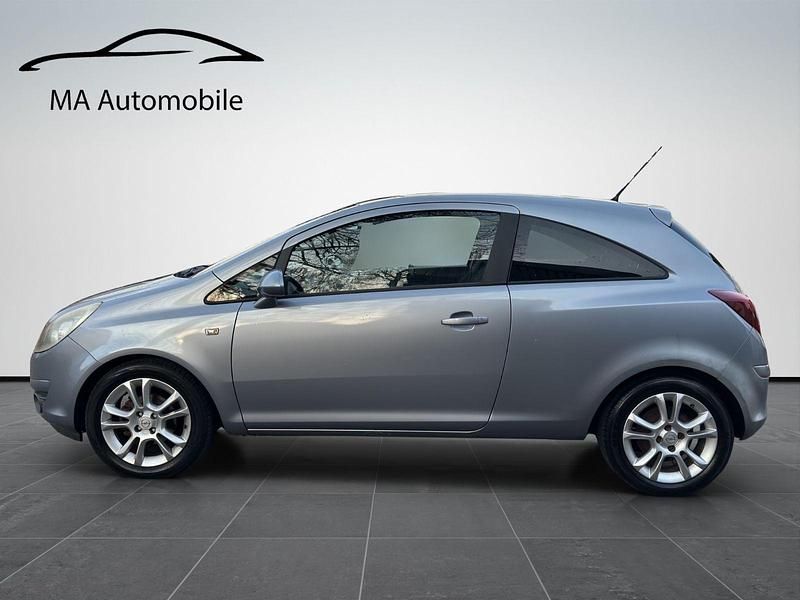 Gebraucht Opel Corsa Sport 90 PS (66 kW) 2009 Kleinwagen