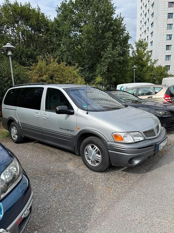 Grau Gebraucht 2003 Chevrolet Trans Sport Sport Van / Kleinbus | 2.500 € - Bild 1/4