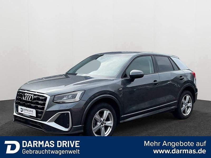 Grau Gebraucht 2024 Audi Q2 S-Line SUV | 24.990 € (Superpreis) - Bild 1/4
