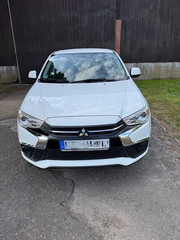 Weiß Gebraucht 2018 Mitsubishi ASX SUV | 12.000 € (Guter Preis) - Bild 1/4