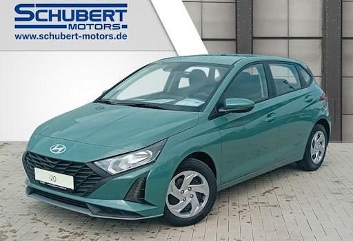 Gebraucht Hyundai i20 Select 79 PS (58 kW) 2025 Grün Limousine