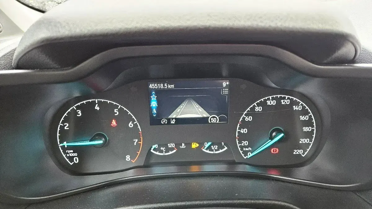 Używany Ford Transit Connect Trend 101 KM (74 kW) 2023 Niebieski Minivan