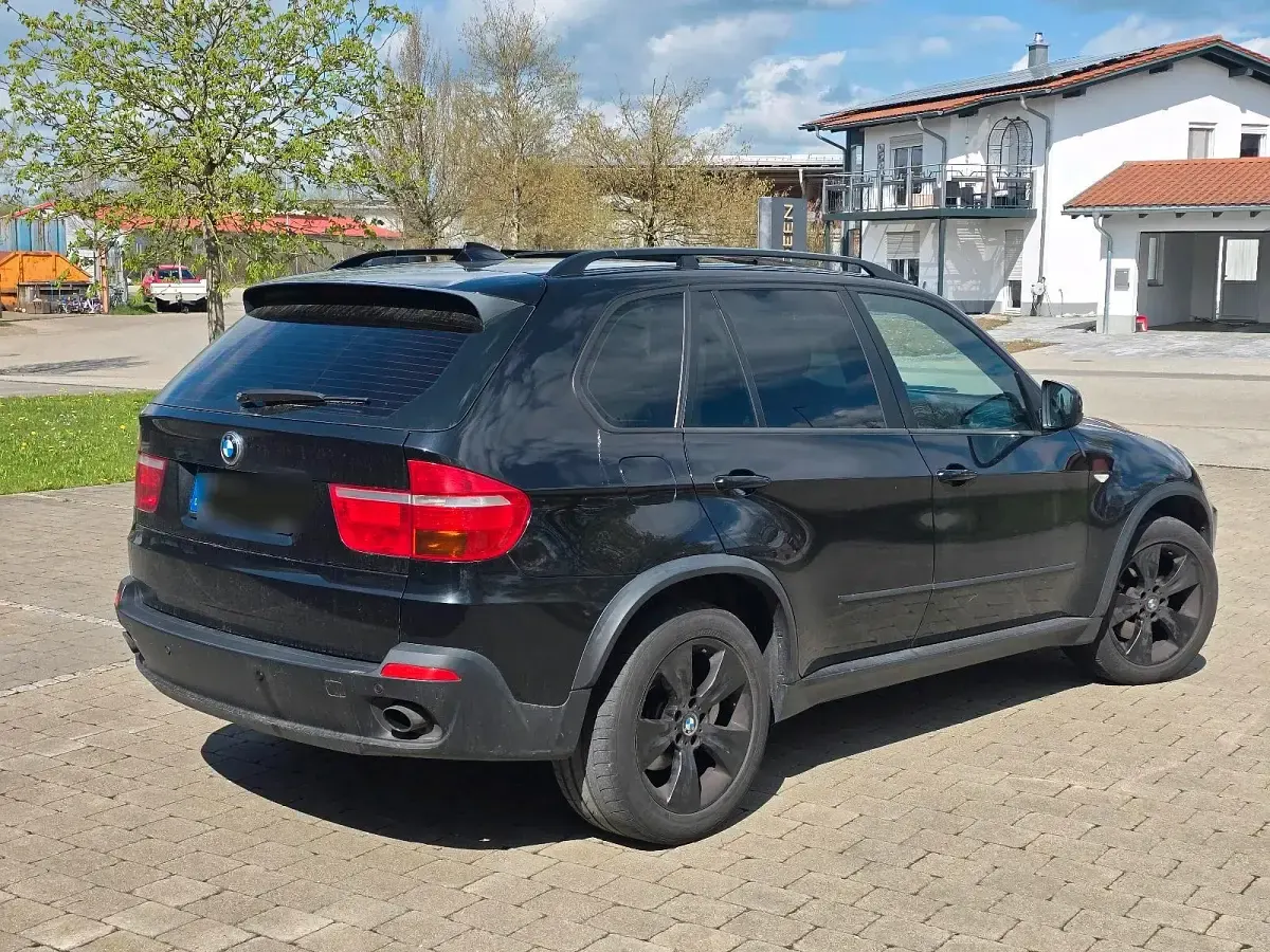 Gebraucht BMW X5 235 PS (172 kW) 2008 Schwarz SUV
