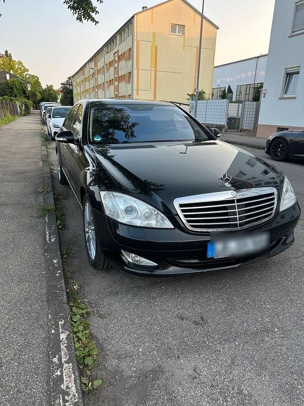 Schwarz Gebraucht 2006 Mercedes S500 Limousine | 12.550 € (Guter Preis) - Bild 1/4
