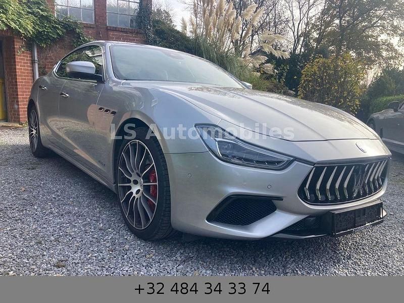 Gebraucht Maserati Ghibli 330 PS (242 kW) 2019 Silber Limousine