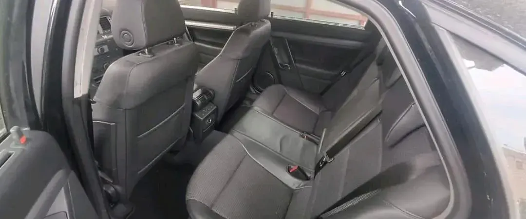 Gebraucht Opel Vectra OPC 155 PS (114 kW) 2007 Schwarz Limousine