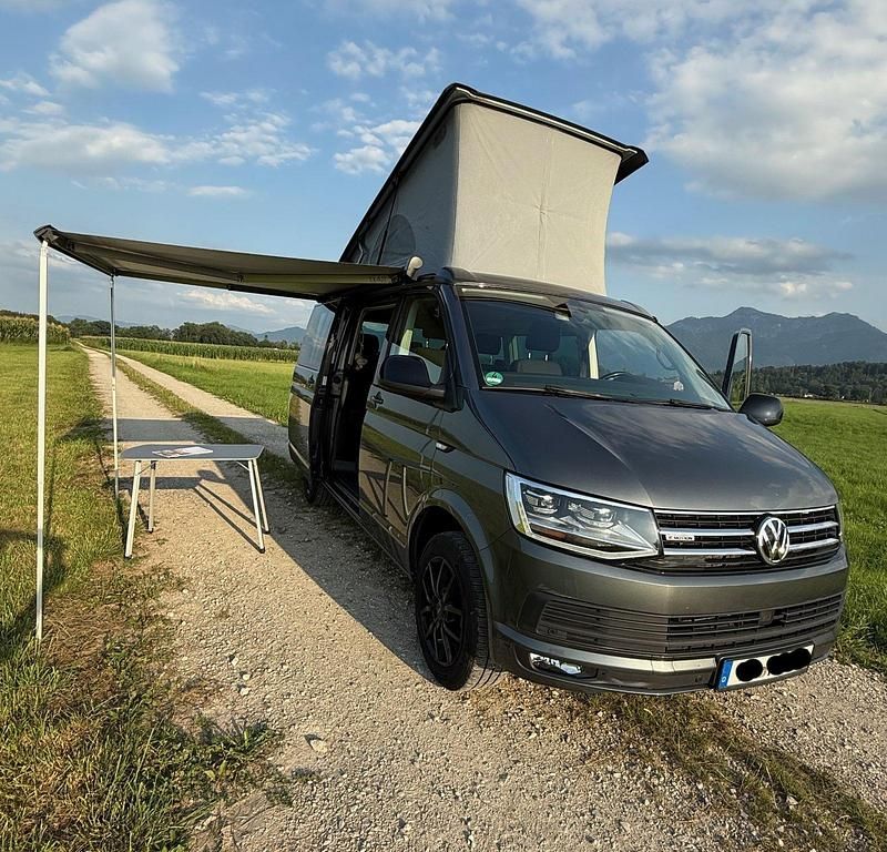Gebraucht VW California Beach 204 PS (150 kW) 2017 Grau Van