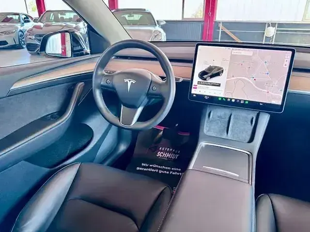 Gebraucht Tesla Model Y Long Range AWD 378 kW (514 PS) 2021 Schwarz SUV