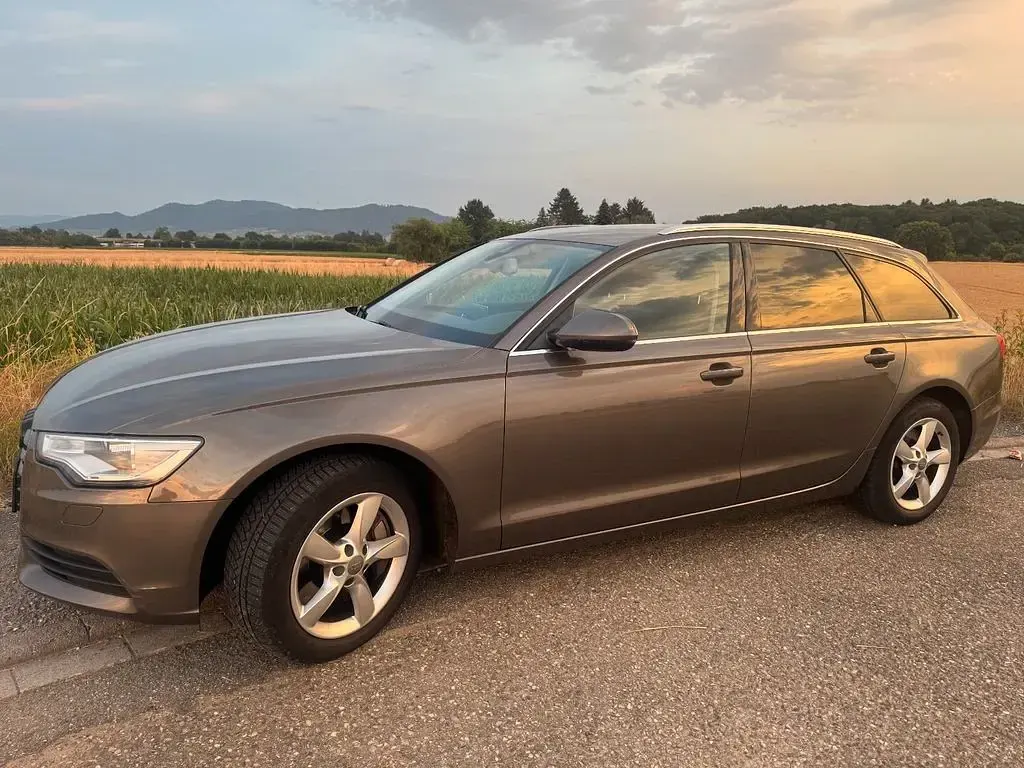 Gebraucht Audi A6 Ambiente 310 PS (228 kW) 2012 Braun Kombi