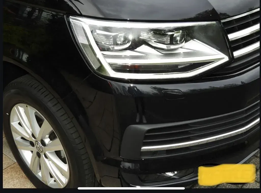 Gebraucht VW Caravelle Highline 204 PS (150 kW) 2017 Schwarz Van