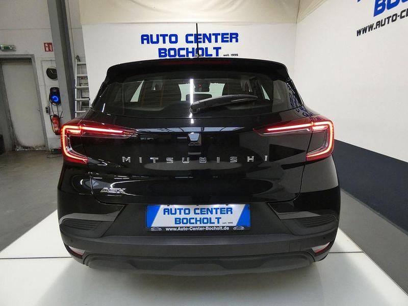 Gebraucht Mitsubishi ASX Basis 91 PS (66 kW) 2024 Schwarz SUV