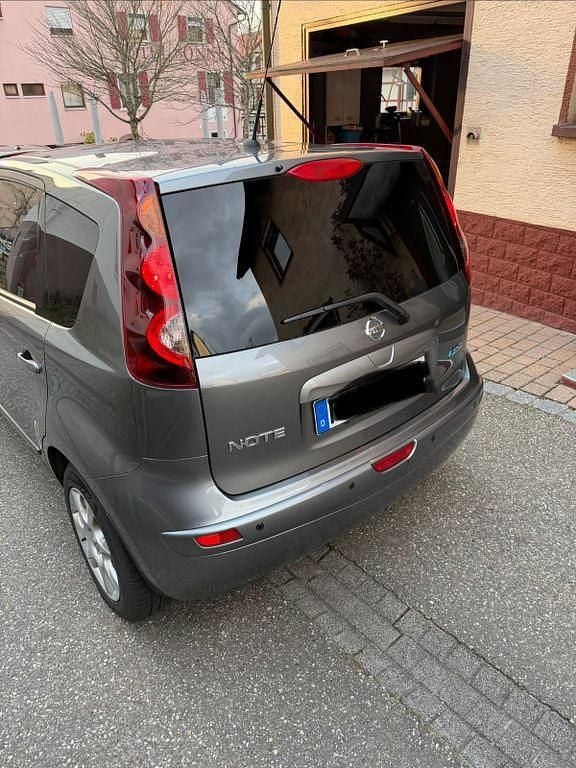 Gebraucht Nissan Note I-Way 90 PS (66 kW) 2011 Grau Kleinwagen