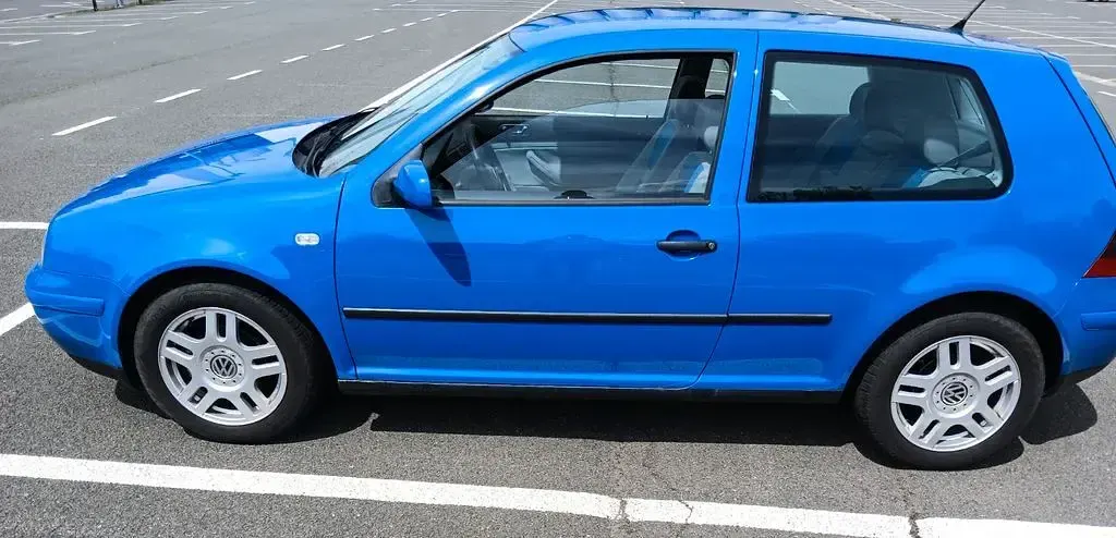 Gebraucht VW Golf IV 75 PS (55 kW) 2000 Blau Limousine