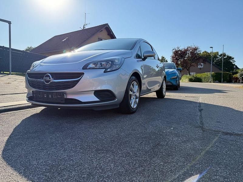 Silber Gebraucht 2015 Opel Corsa Edition Kleinwagen | 3.499 € (Guter Preis) - Bild 1/4