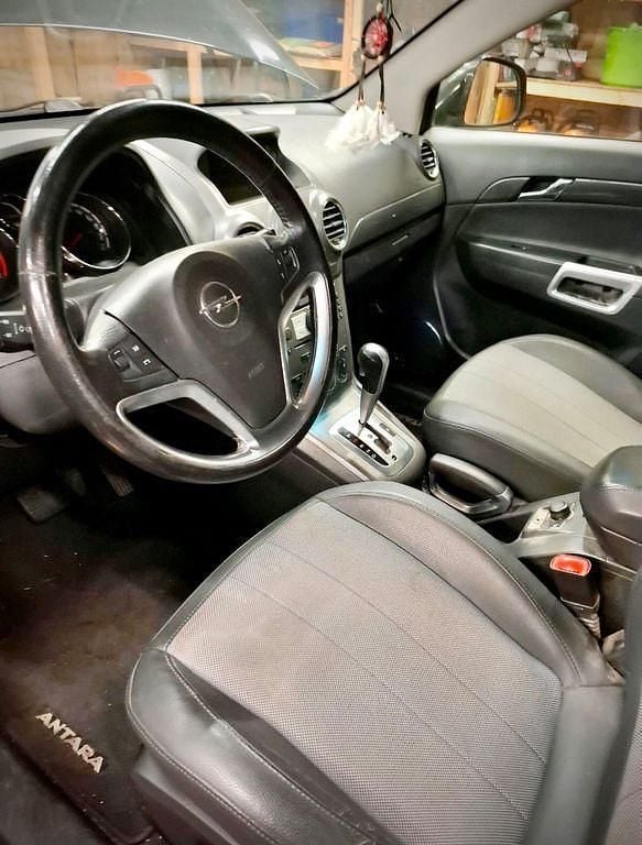Schwarz Gebraucht 2010 Opel Antara Edition SUV | 3.200 € (Guter Preis) - Bild 1/4