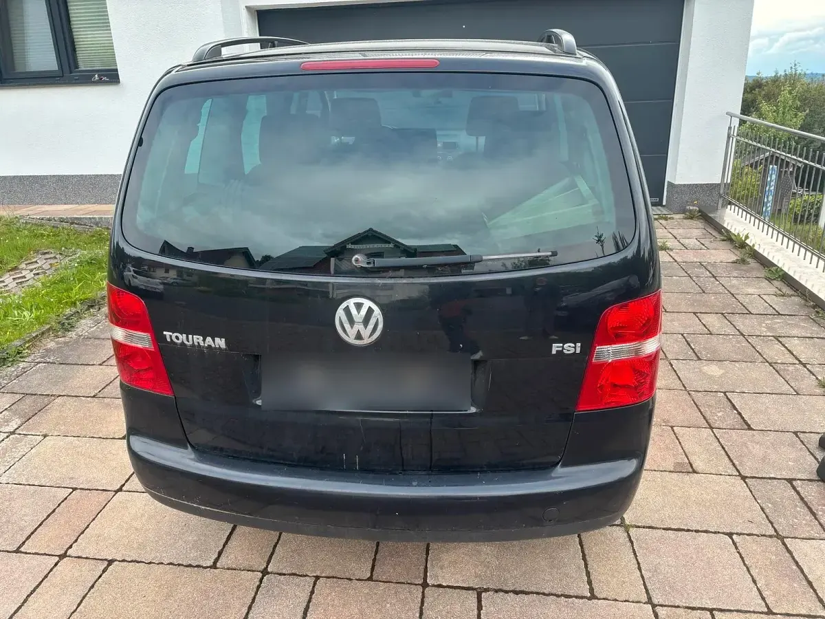 Gebraucht VW Touran 115 PS (84 kW) 2006 Schwarz Van / Kleinbus