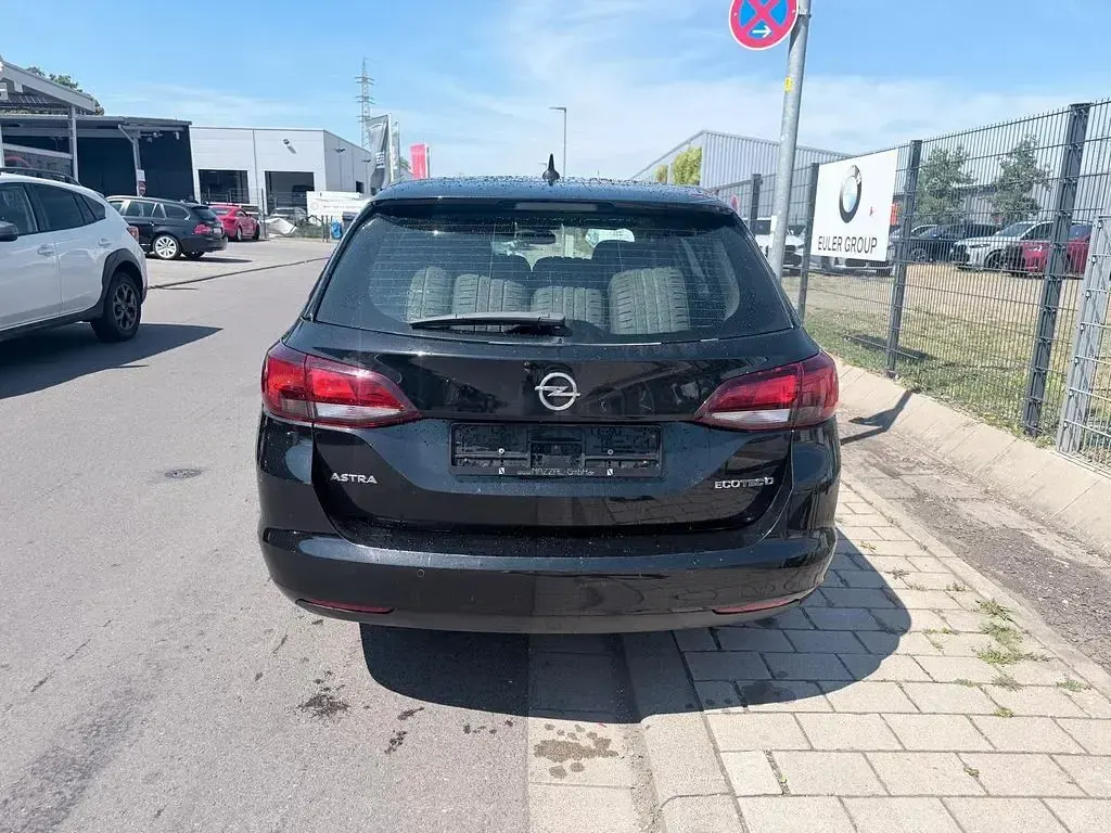 Gebraucht Opel Astra Edition 110 PS (80 kW) 2019 Schwarz Kombi