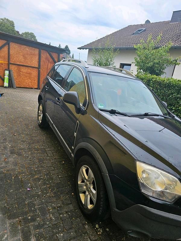 Schwarz Gebraucht 2007 Opel Antara SUV | 3.500 € (Fairer Preis) - Bild 1/4