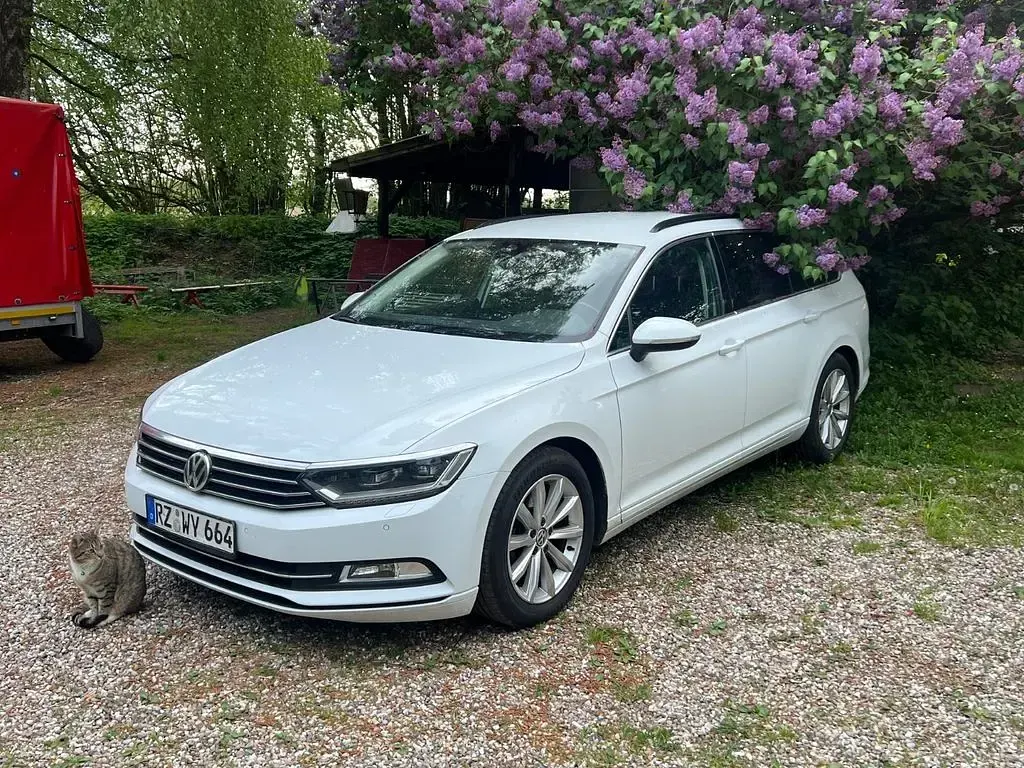 Używany VW Passat 190 KM (139 kW) 2016 Biały Kombi