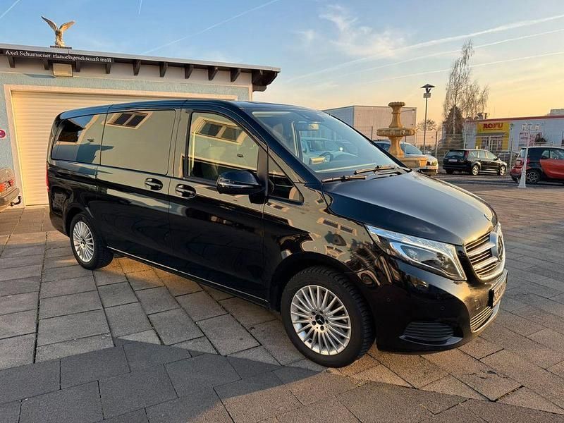 Gebraucht Mercedes V250 Edition 190 PS (139 kW) 2019 Schwarz Van / Kleinbus