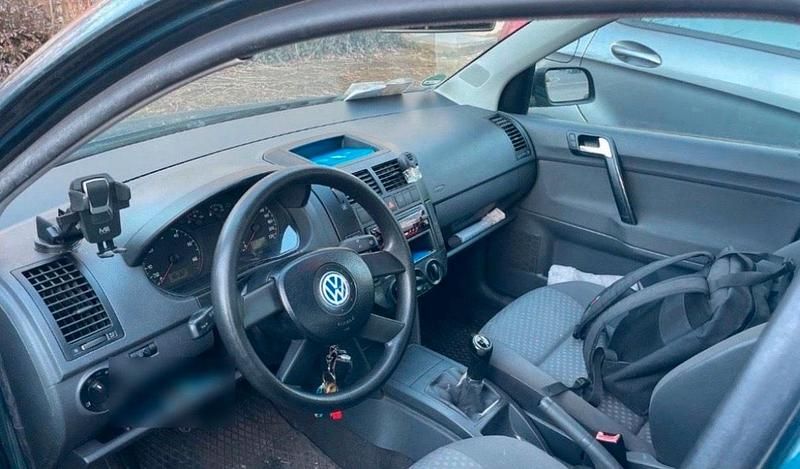 Gebraucht VW Polo 45 PS (33 kW) 2002 Blau Limousine