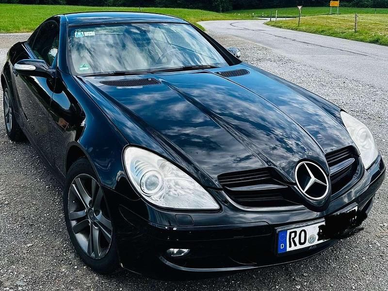 Schwarz Gebraucht 2006 Mercedes SLK200 Cabrio | 7.650 € (Teuer) - Bild 1/4