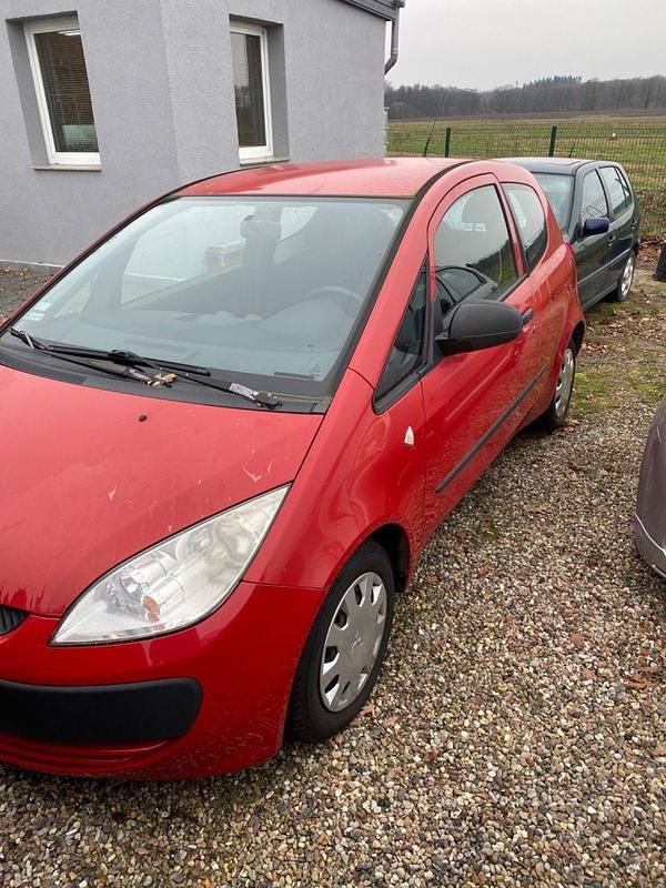 Rot Gebraucht 2006 Mitsubishi Colt Kleinwagen | 350 € (Superpreis) - Bild 1/4
