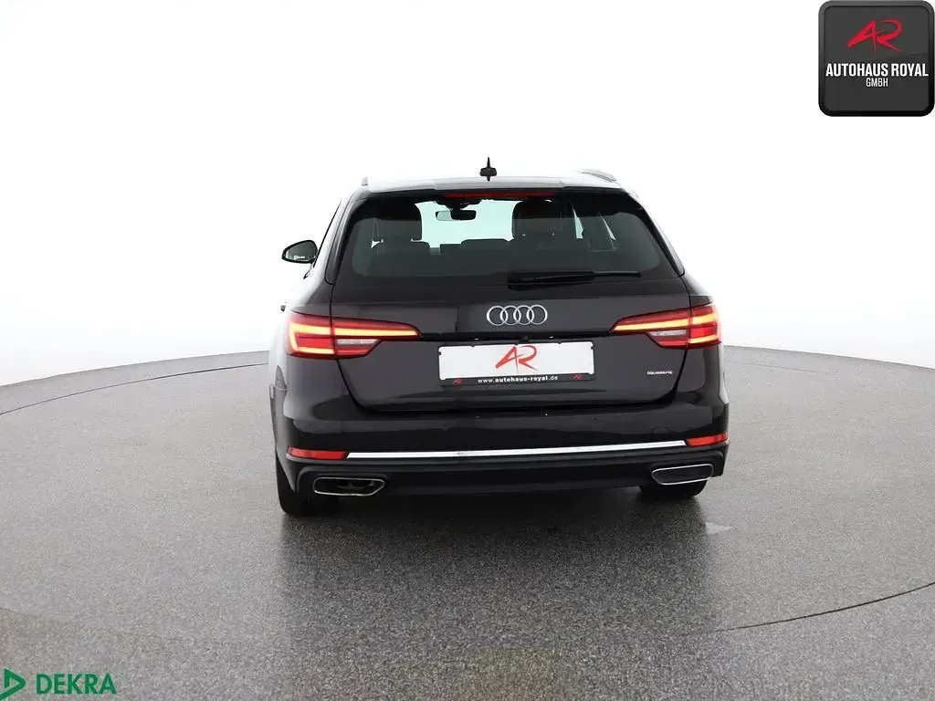 Gebraucht Audi A4 Comfort 190 PS (139 kW) 2019 Schwarz Kombi