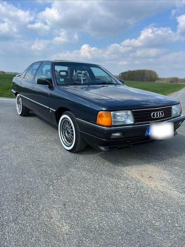 Usata Audi 100 133 CV (97 kW) 1990 Blu Berlina